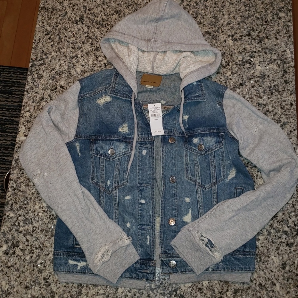 American Eagle: Distressed denim jacket